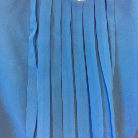 Small Blue Worthington Blouse with Ruffle - Picture 7 of 7
